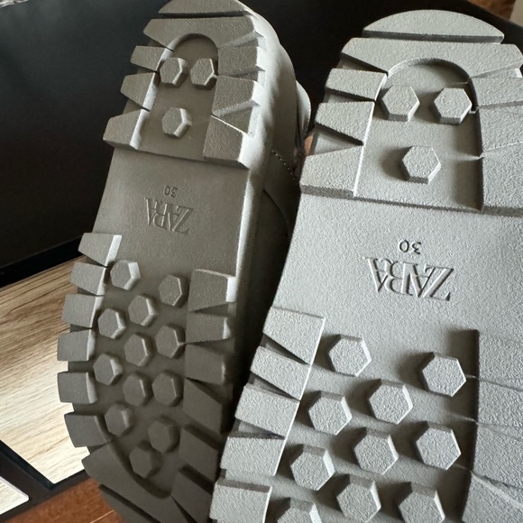 NWT Zara kids ruber clogs sandals size 30 - Picture 3 of 3